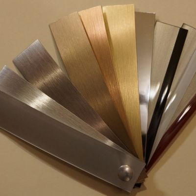 AA5052 Обработка поверхности с помощью щетки Предварительно окрашенная алюминиевая катушка