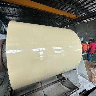 0.5-1.0 мм толщина устойчивая к коррозии индивидуальные цвета предварительно окрашенная алюминиевая катушка для гофрированных кровельных листов